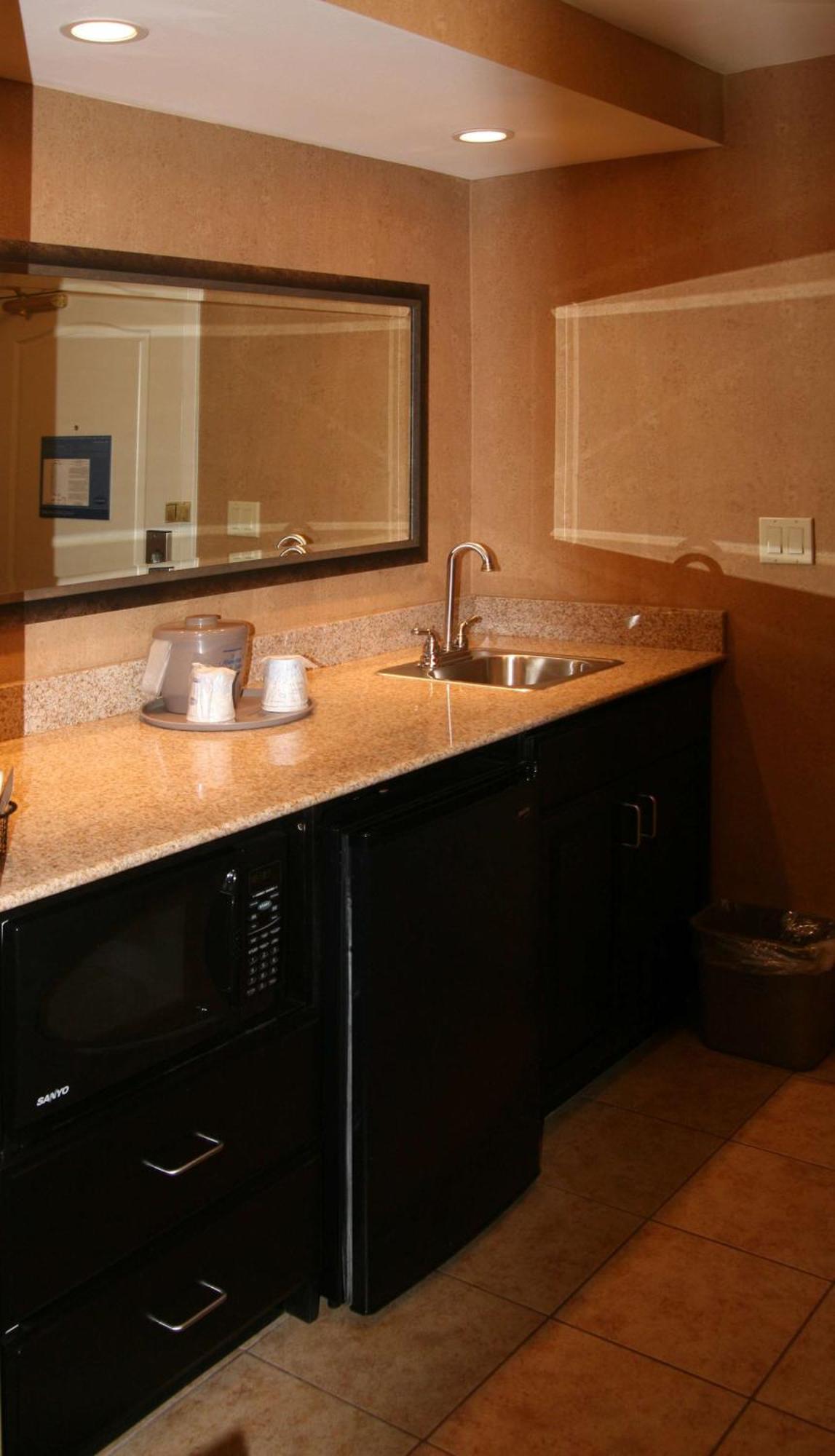 Hampton Inn And Suites Barstow Zewnętrze zdjęcie